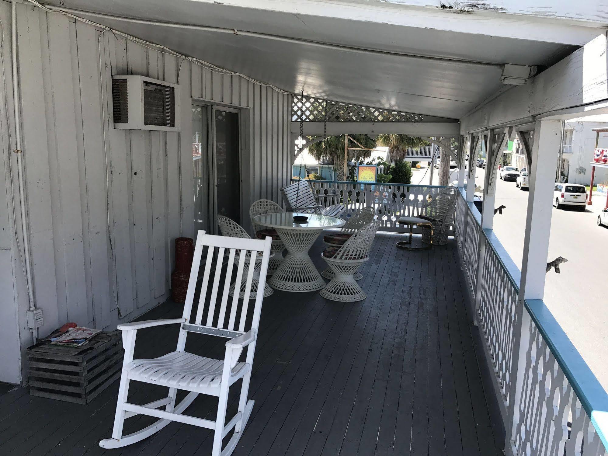 Cedar Inn Cedar Key Esterno foto